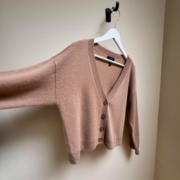 AQUA Cashmere Shell Stitch Sleeve Cashmere Sweater-Wheat Ivory - Picture 4 of 8